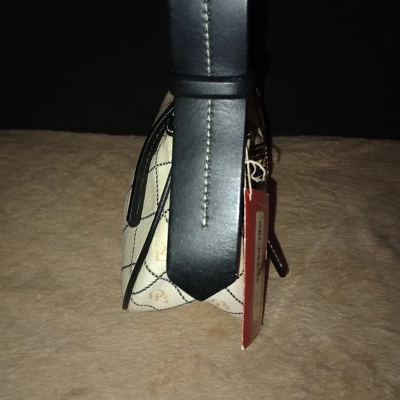 NWT Dooney & Bourke Moon Bag - Picture 6 of 14